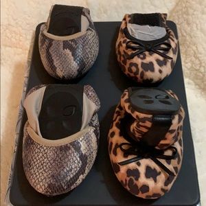 Two Pairs of Butterfly Twists, size 6